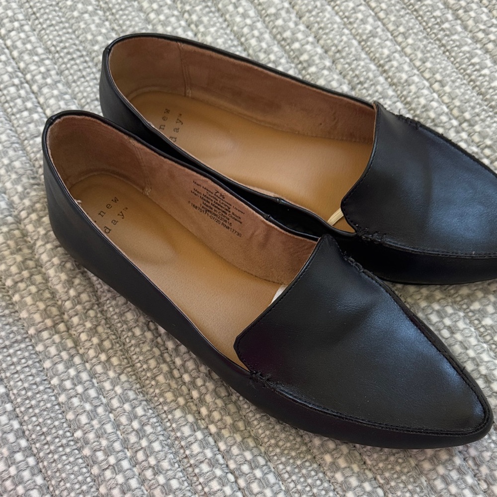 Black Leather Women's Loafers A new day. Very comfortable